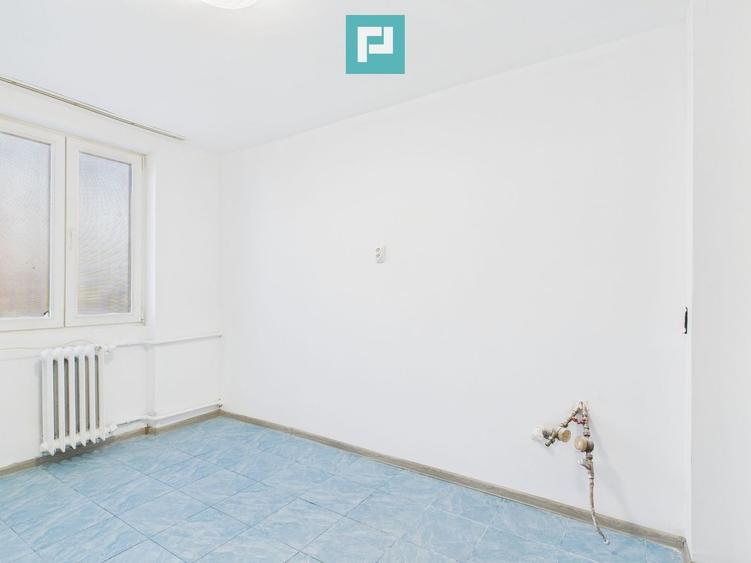 Garsonieră decomandată în Take Ionescu