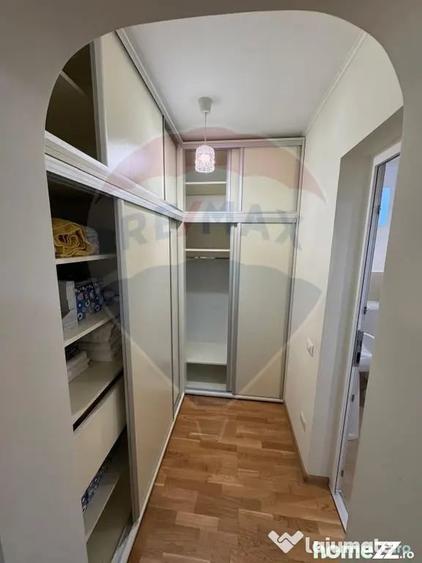 Casă cu 6 camere cu Teren 1263 Mp în Dărmănești