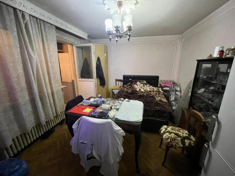 Apartament cu 3 camere decomandat în Tătărași