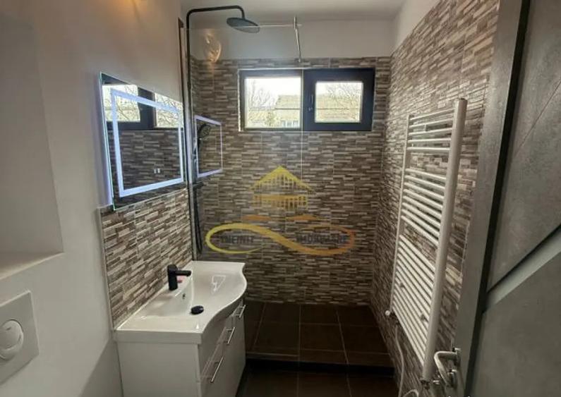 Apartament cu 2 camere semidecomandat în Cornișa