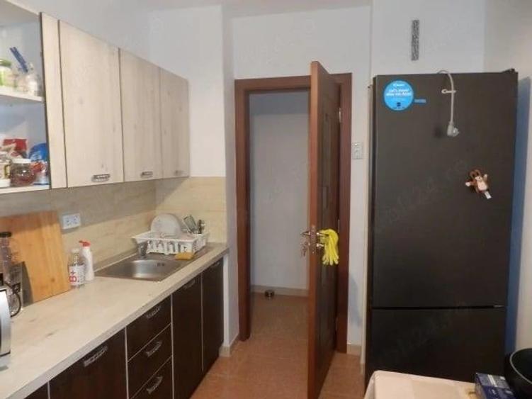 Apartament cu 3 camere decomandat, mobilat în Aviației