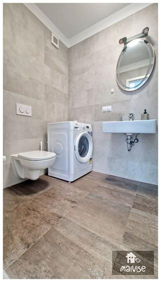 Apartament cu 2 camere decomandat, mobilat în Tractorul