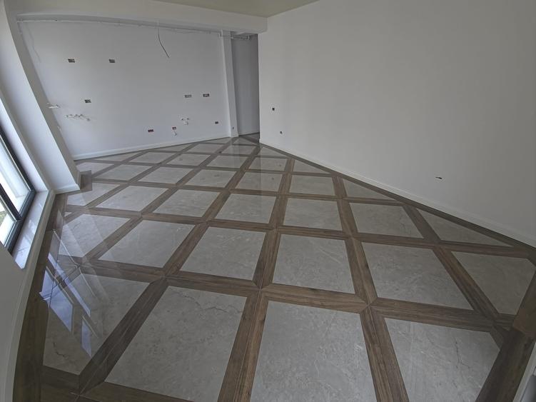 Apartament cu 2 camere decomandat în Tomis Plus