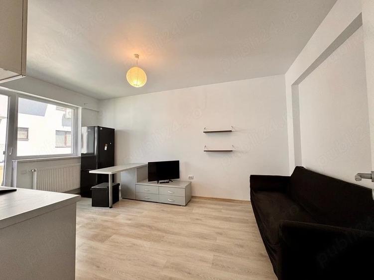 Apartament cu 2 camere semidecomandat în Moara de Vânt