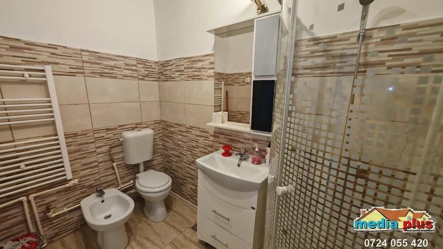 Garsonieră decomandată în Dunărea