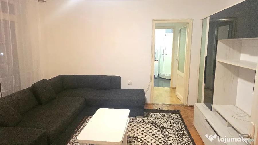 Apartament cu 2 camere semidecomandat în Central