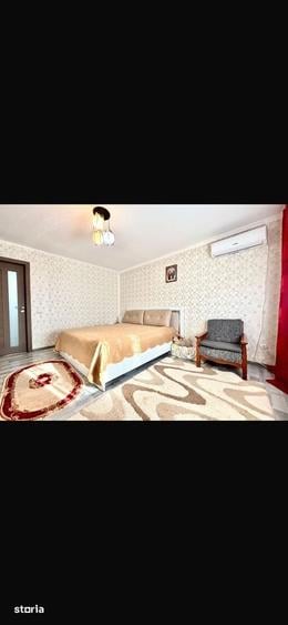 Casă cu 4 camere cu Teren 200 Mp în Central