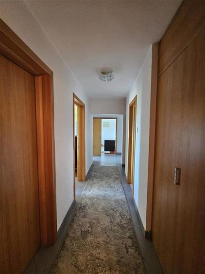 Apartament cu 3 camere decomandat, mobilat în Unirii