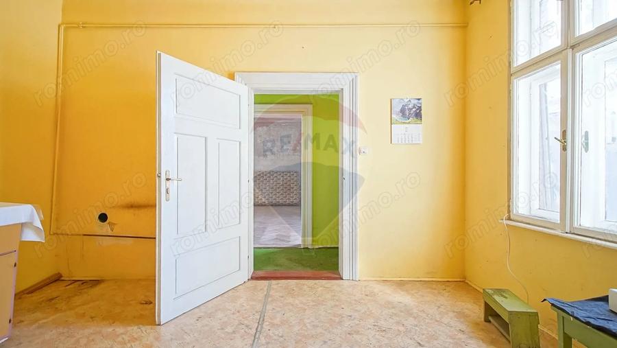 Casă cu Teren 204 Mp în Blumăna