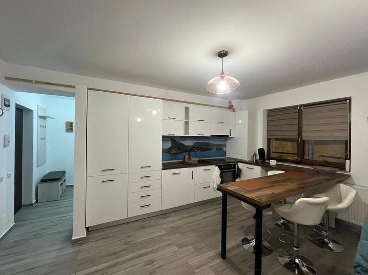 Apartament cu 2 camere decomandat în Florești
