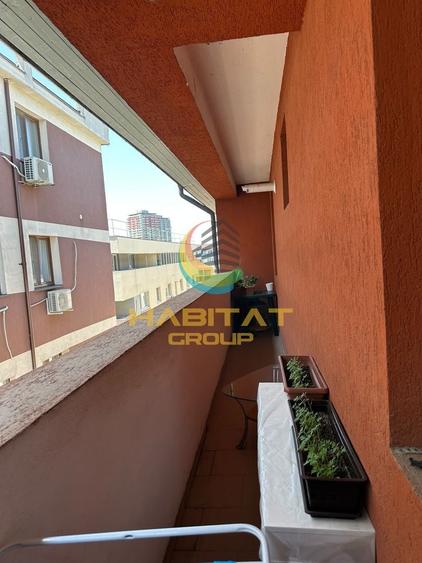 Garsonieră decomandată în Vest