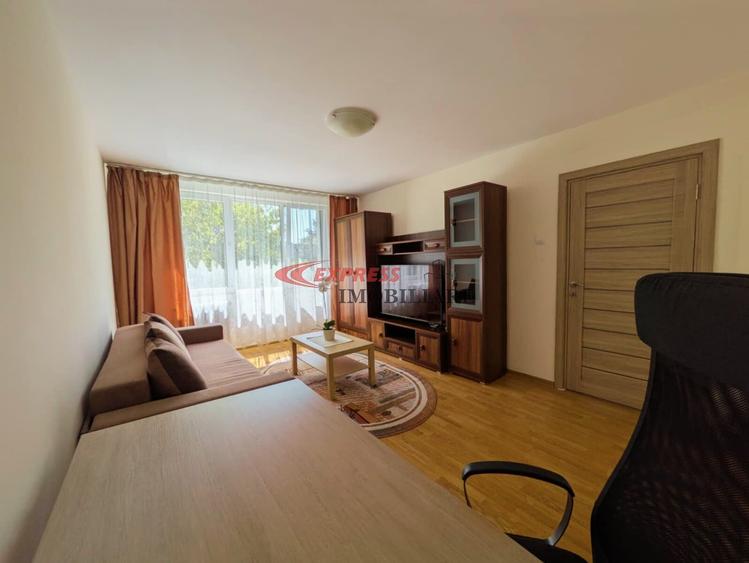Apartament cu 2 camere decomandat în Dristor