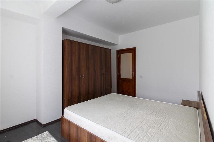 Apartament cu 2 camere decomandat, mobilat în Andrei Mureșanu