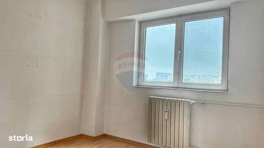 Apartament cu 4 camere de vanzare in zona 13 Septembrie - 5
