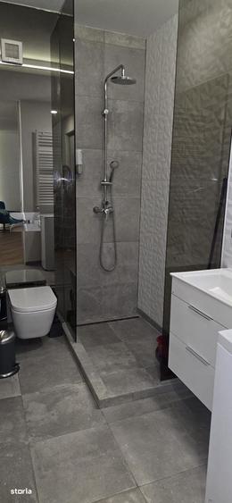 Apartament cu 2 camere decomandat în Barbu Văcărescu