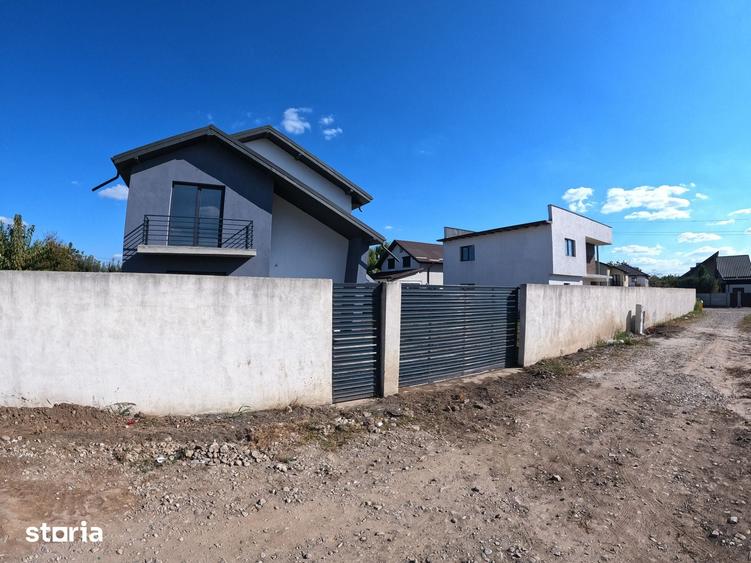 Casă cu 3 camere cu Teren 418 Mp în Central
