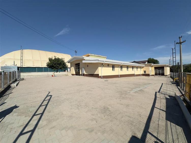 Spațiu industrial, de 334 mp, în Exterior Vest