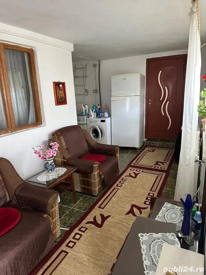 Casă cu 3 camere cu Teren 1300 Mp în Pecineaga