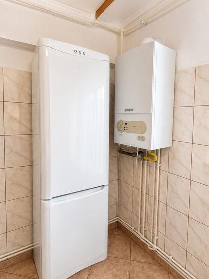INCHIRIEZ APARTAMENT / CONFORT 1 / Str. Banat / zona Exercitiu - 8