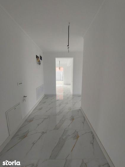 Casa finisata in Oncea ,toate utilita?ile, drum asfaltat!!! - 10