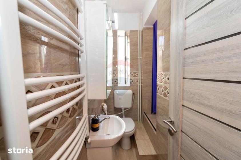 Casă cu 3 camere cu Teren 145 Mp în Tei