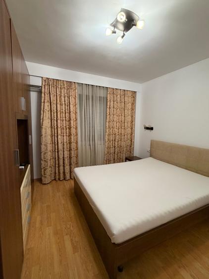 Apartament cu 2 camere decomandat în Aviației