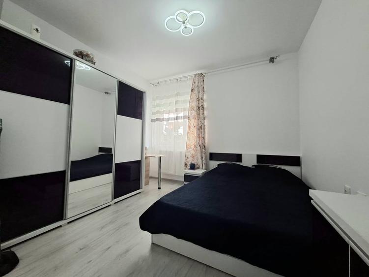 Apartament cu 2 camere decomandat în Berceni