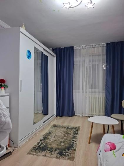 Apartament cu 2 camere decomandat, mobilat în Ostroveni