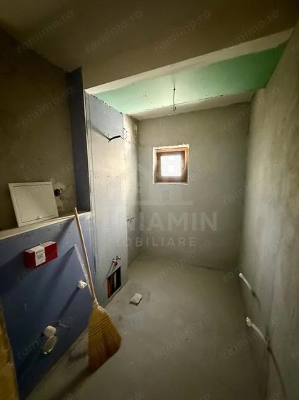 Apartament cu 3 camere decomandat în Brazda lui Novac