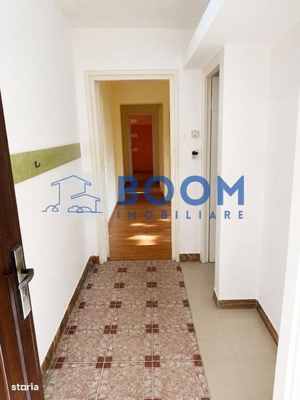 Apartament cu 3 camere decomandat în Ostroveni