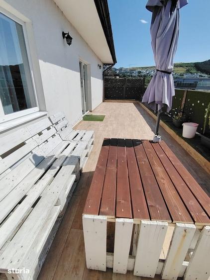 Apartament cu 3 camere în Florești