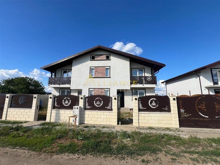 Duplex cu 4 camere cu Teren 350 Mp în Berceni