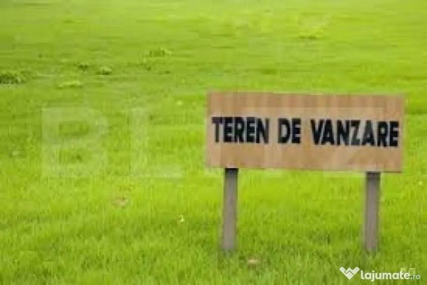 Teren de 2150 mp, în Obcini