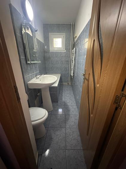 Apartament cu 2 camere nedecomandat în Mircea cel Bătrân