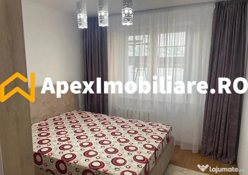 Apartament cu 3 camere semidecomandat în Berceni