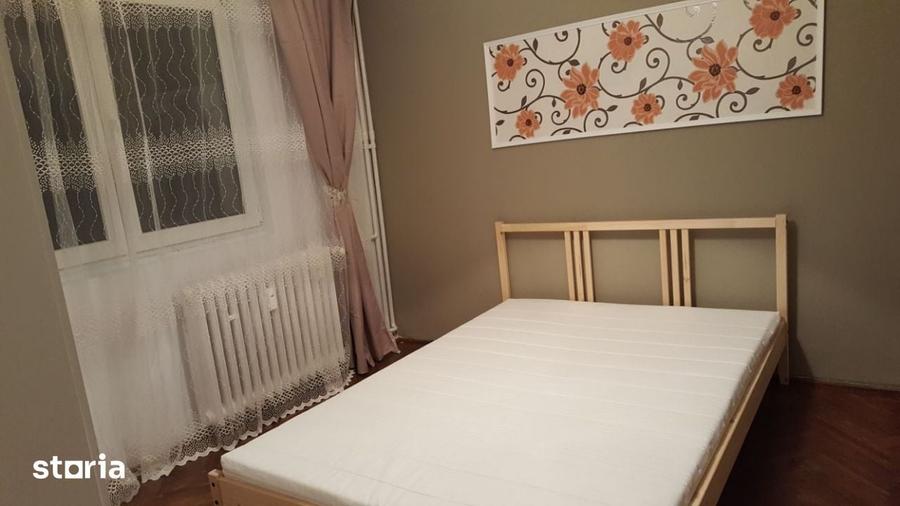 Apartament cu 2 camere decomandat în Vest