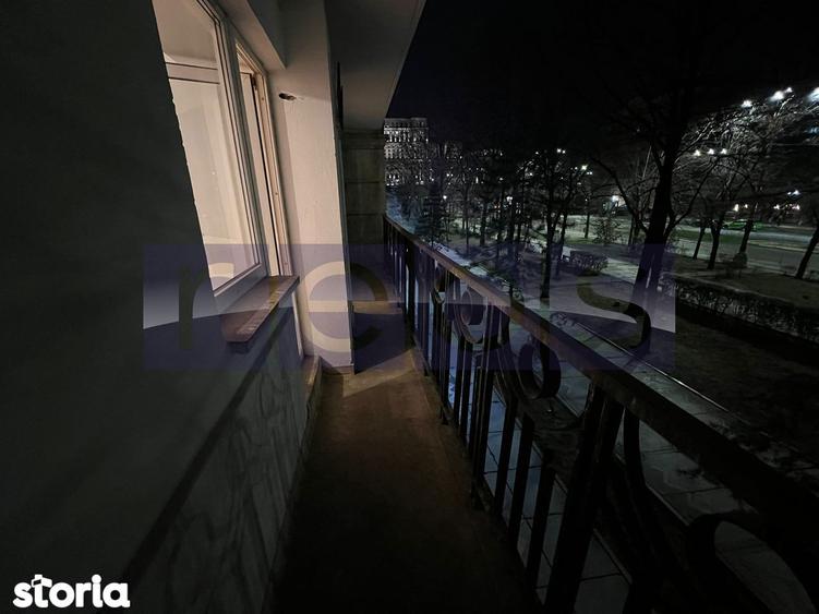 Apartament cu 3 camere decomandat în Centrul Civic