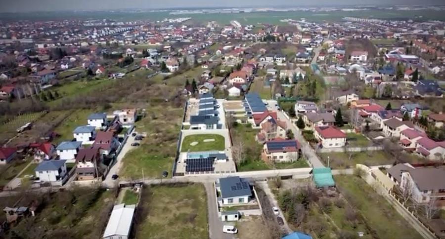 Teren de 1080 mp, în Domnești