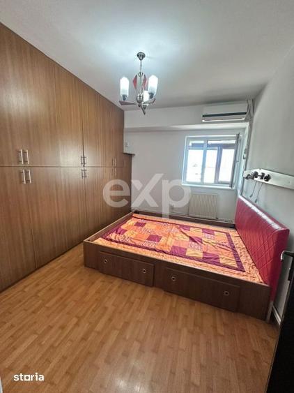 Apartament cu 3 camere decomandat, mobilat în Ultracentral
