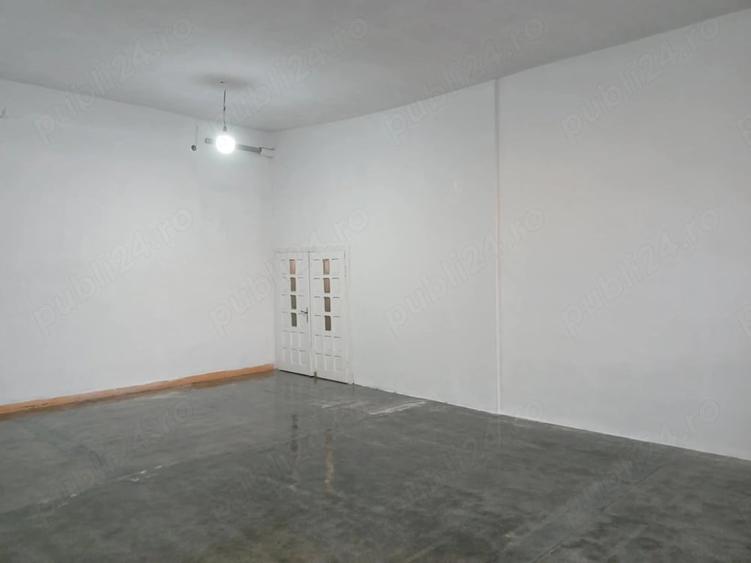 Spațiu comercial, de 191 mp, în Central