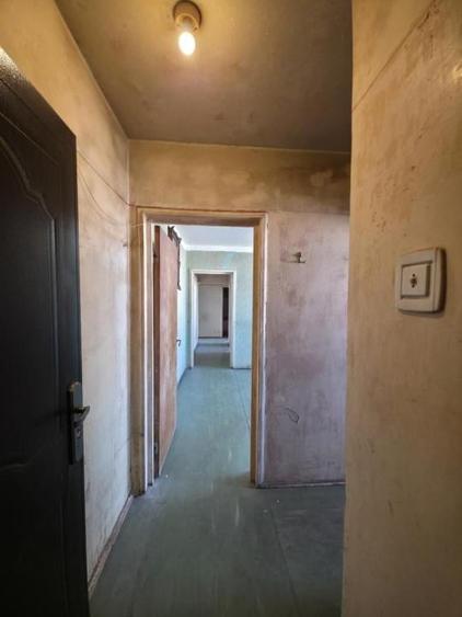 Apartament cu 4 camere în Militari
