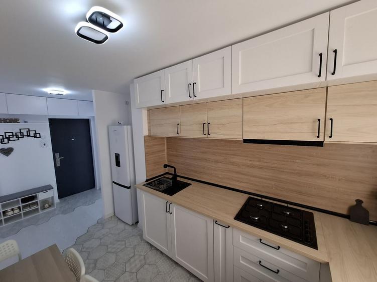 Apartament cu 2 camere decomandat, mobilat în Km 4-5