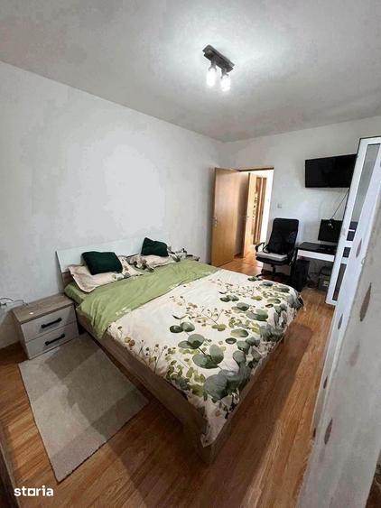 Apartament 2 camere hotel Roman 67000 euro negociabil - 1