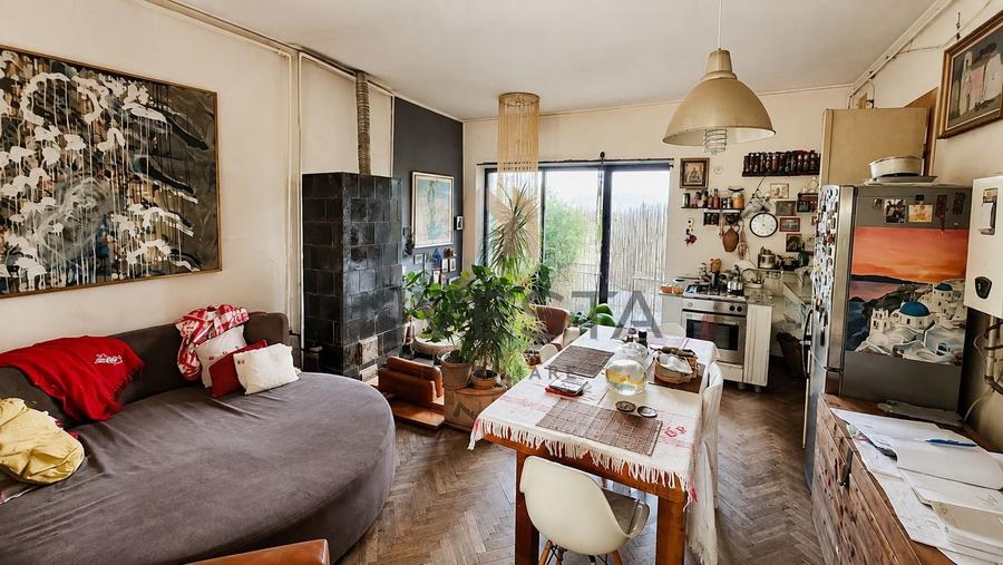 Duplex cu 3 camere cu Canalizare în Andrei Mureșanu