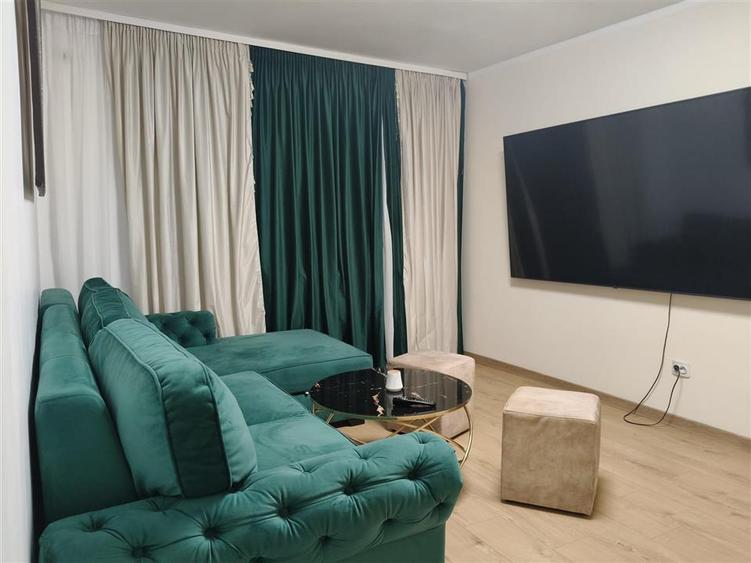 Apartament cu 2 camere semidecomandat, mobilat în Apollo