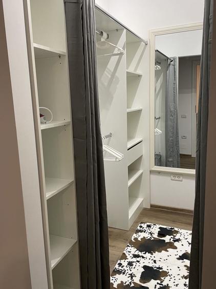 Apartament cu 3 camere decomandat în Spitalul Județean