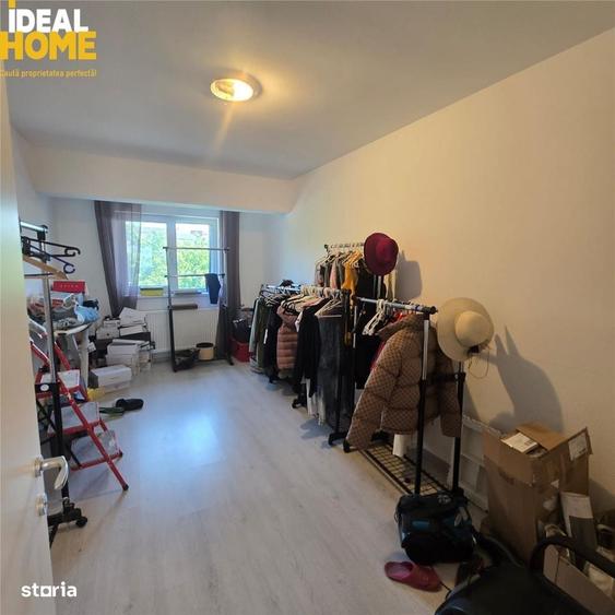 Apartament cu 4 camere în Breazu
