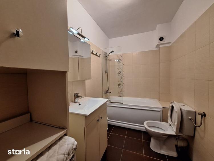 Apartament cu 2 camere, etajul 1, parcare, zona Terra - 1