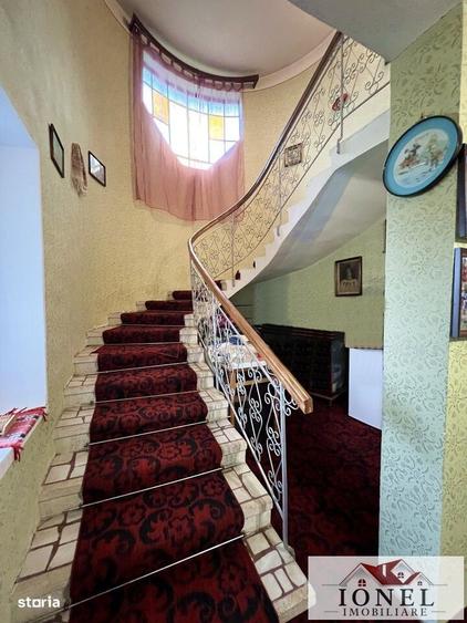 Casă cu 4 camere cu Teren 936 Mp în Abrud
