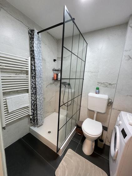Apartament cu 2 camere nedecomandat în Confecții